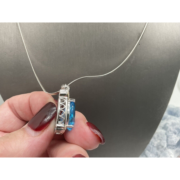 925/14k Blue Topaz 16mm x 10mm w/ Diamond Chips Pendant w/ 24” Chain - Picture 4 of 5